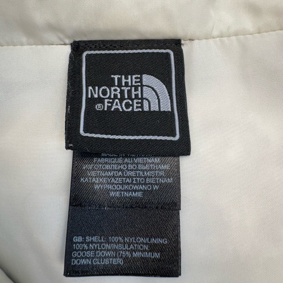 The North Face 550 Down Aconcagua Puffer Vest Womens L Brown Quilted - Picture 10 of 10